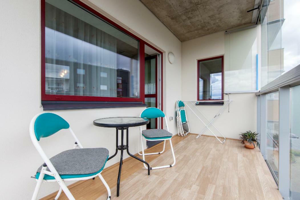 City Center Apartment - Mardi St., Free Parking!!! Таллин Экстерьер фото